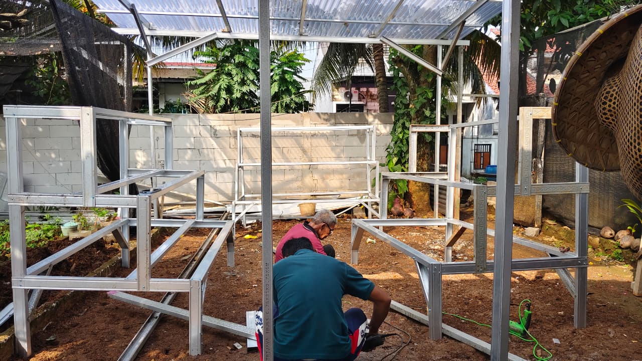 Pembangunan Greenhouse KWT Fortuna’s